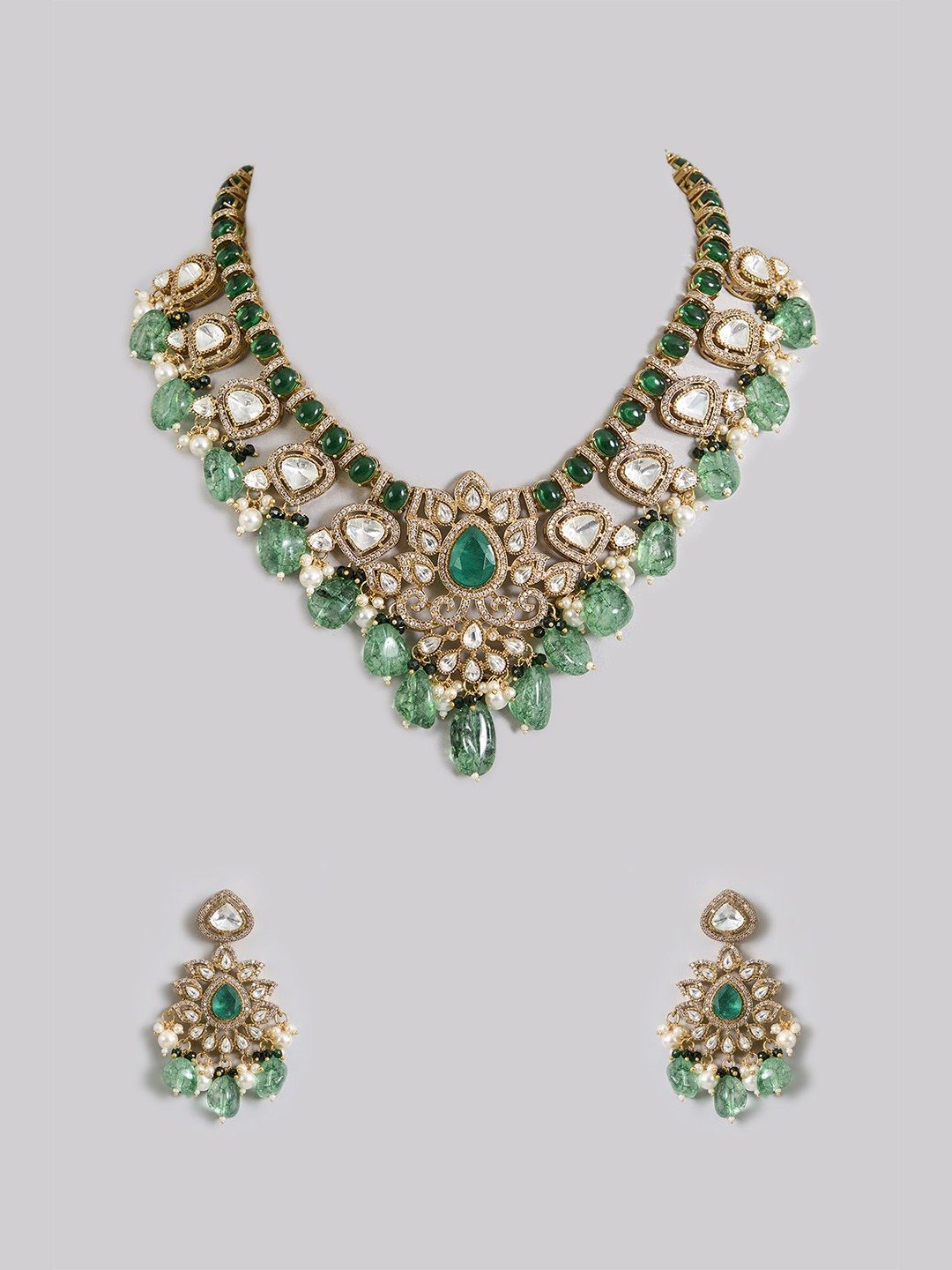Gold Plated Kundan Studded Jewellery set